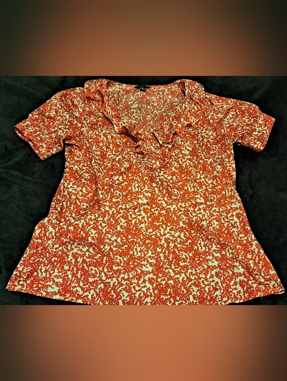Banana Republic Women’s Red Printed Ruffle Neck Short Sleeve Top Sz M